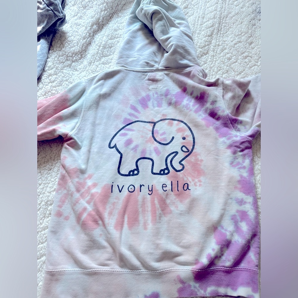Ivoryella Hoddie